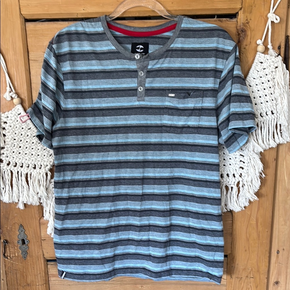 SPLIT Striped Gray Henley Shirt size large